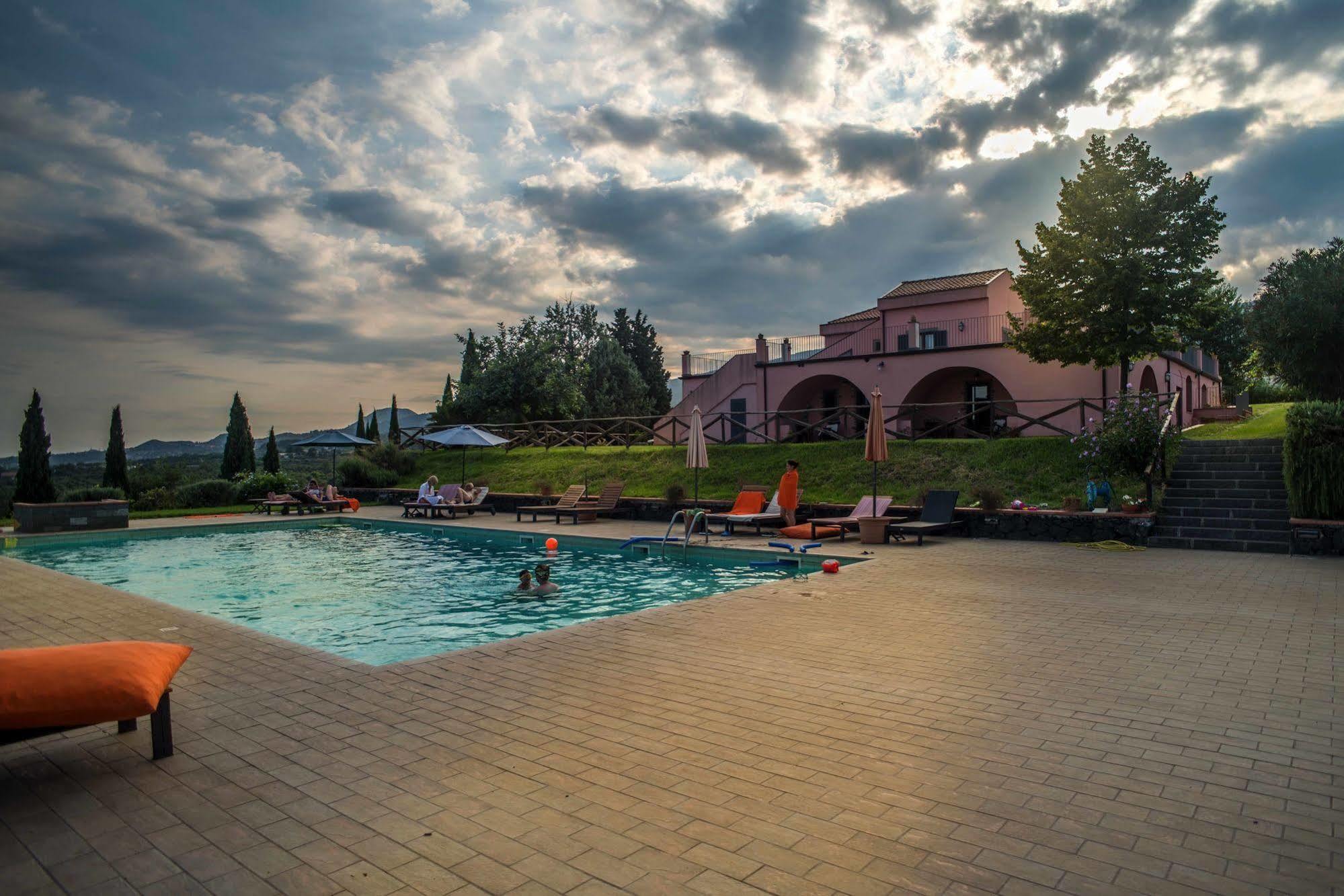 Agriturismo Tenuta San Michele Santa Venerina Exterior foto